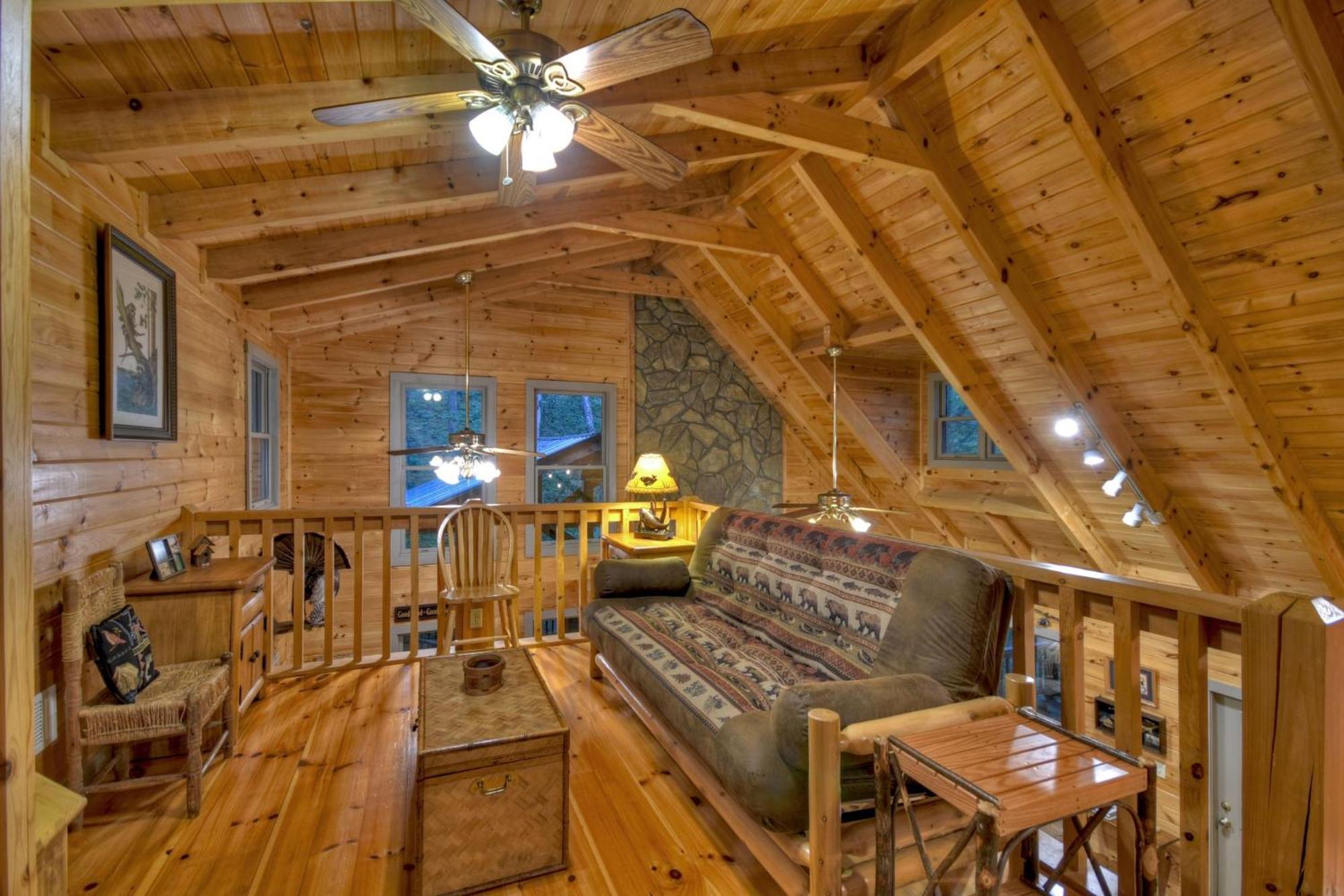 K6 Lodge Gather Around The Firepit Soak In The Hot Tub And Splash In The Creek Blue Ridge Bagian luar foto