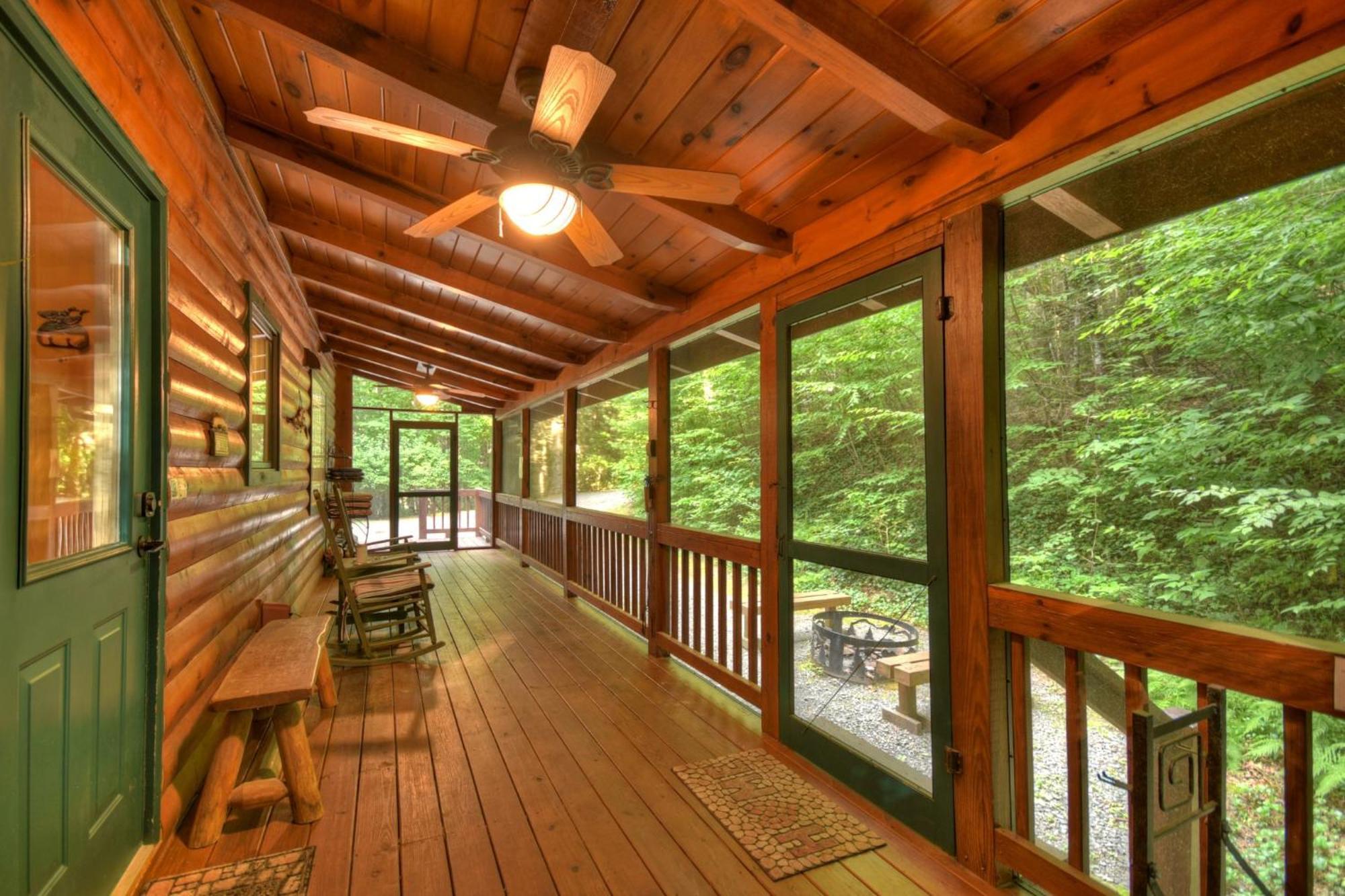 K6 Lodge Gather Around The Firepit Soak In The Hot Tub And Splash In The Creek Blue Ridge Bagian luar foto