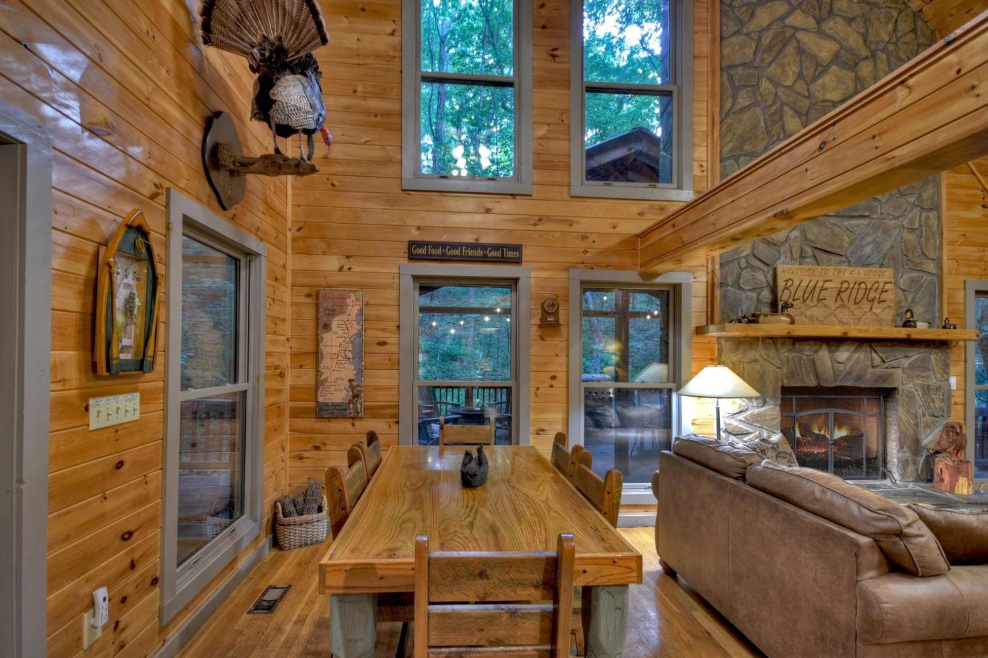 K6 Lodge Gather Around The Firepit Soak In The Hot Tub And Splash In The Creek Blue Ridge Bagian luar foto